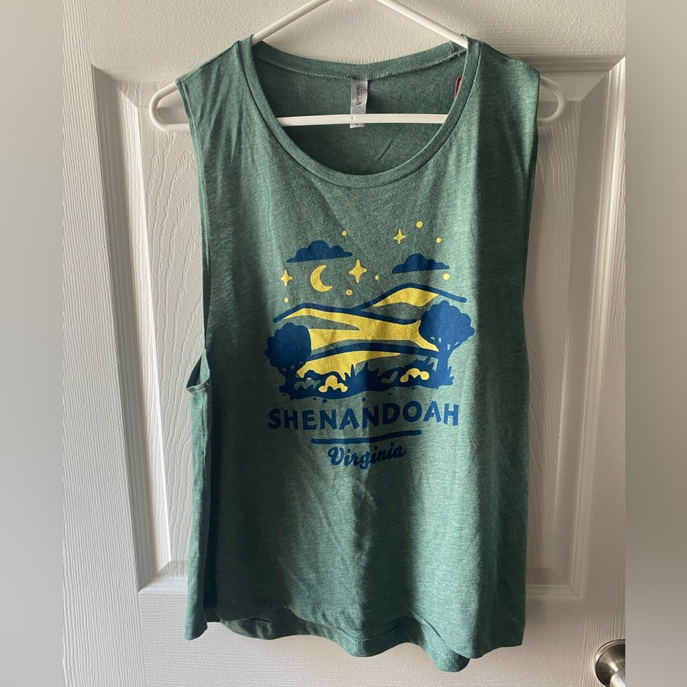 XL Shenandoah Muscle Tank